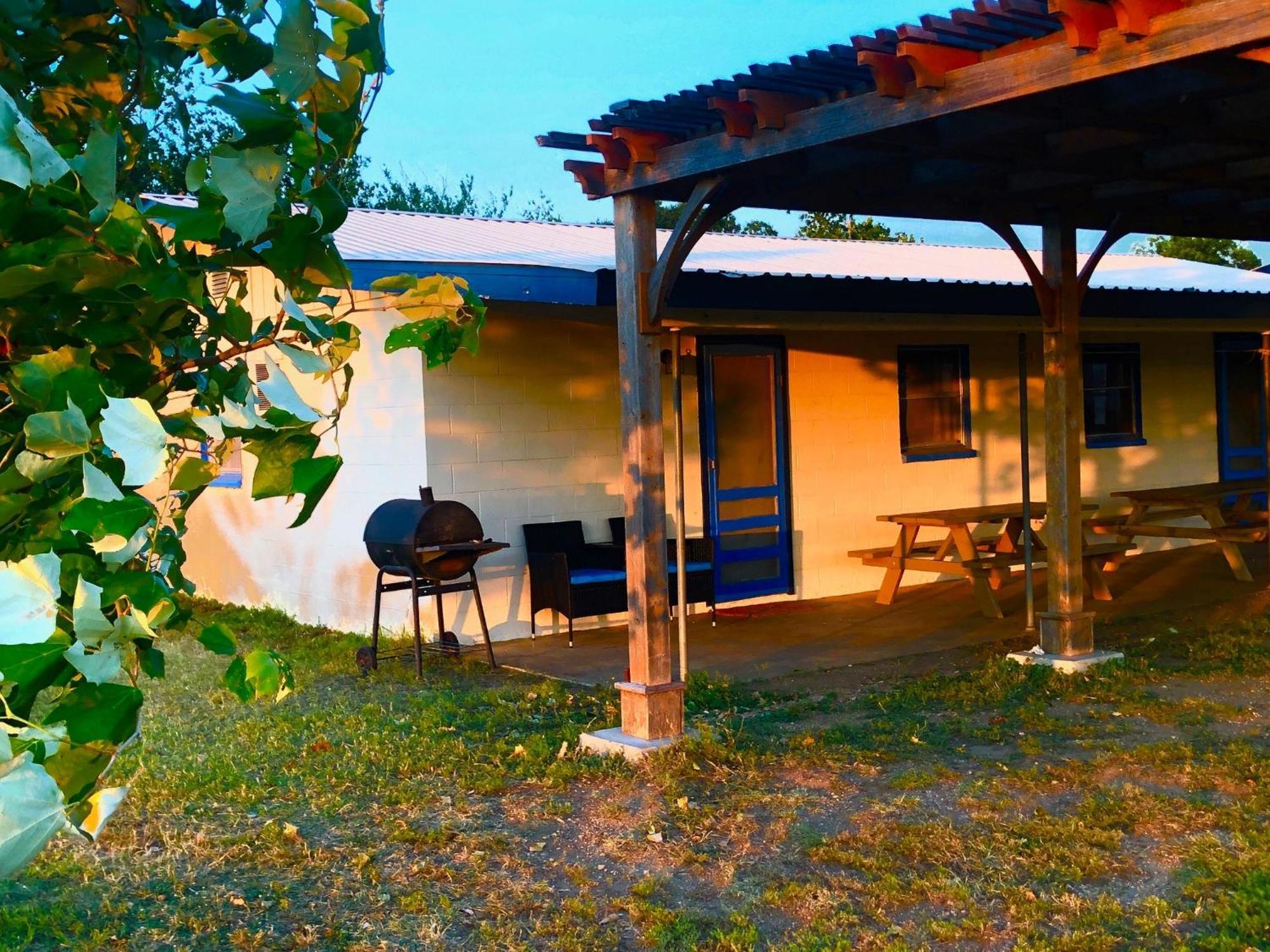 Oasis Lake Buchanan Bluffton المظهر الخارجي الصورة